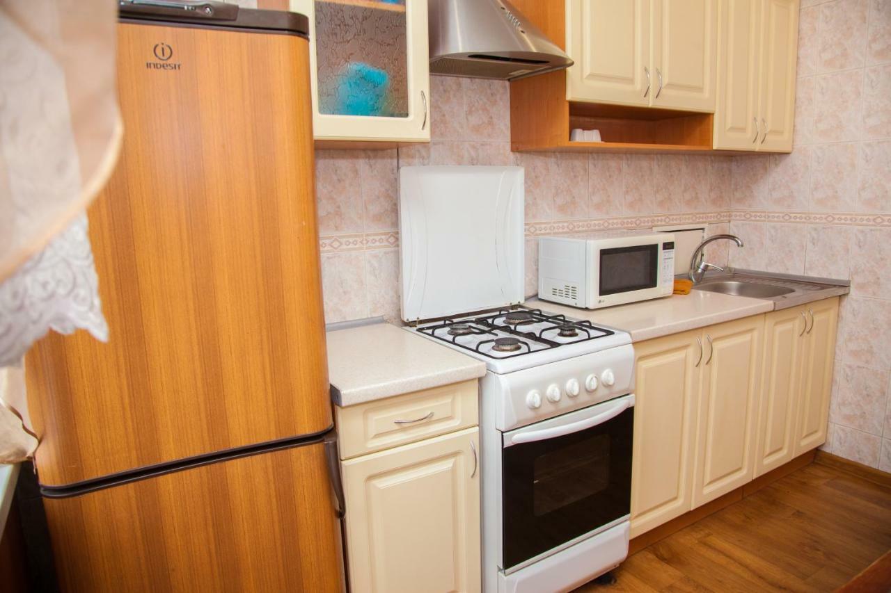 Apartment On Stalevariv Street 7 Zaporizhia Exterior foto