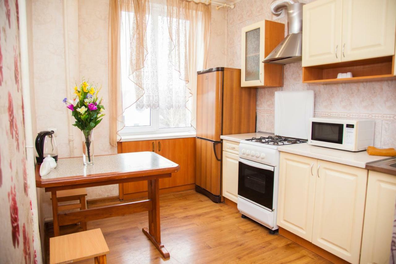 Apartment On Stalevariv Street 7 Zaporizhia Exterior foto