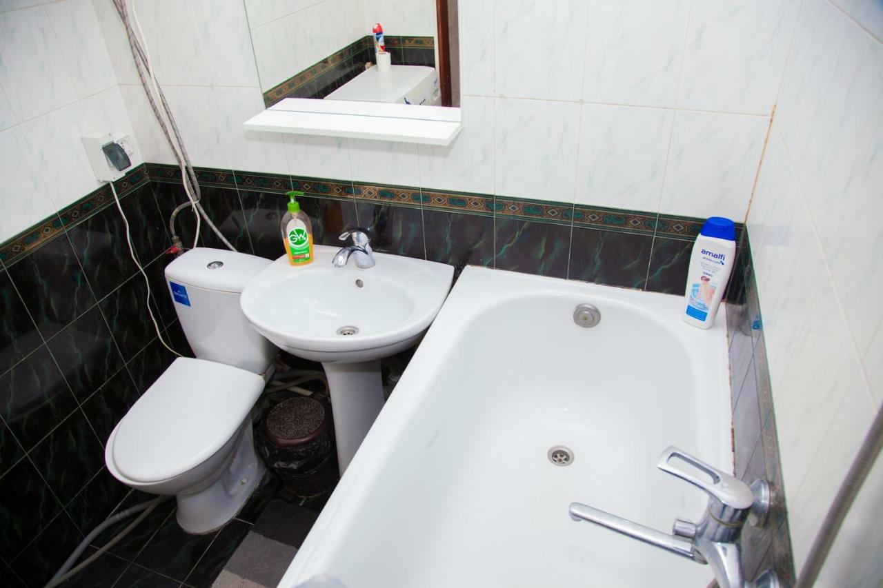 Apartment On Stalevariv Street 7 Zaporizhia Exterior foto